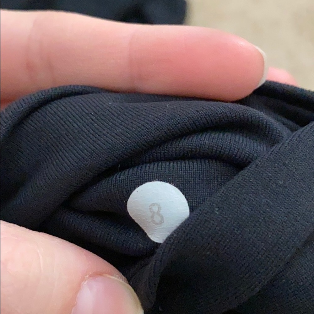 Lululemon Wunder Under - Picture 3 of 4